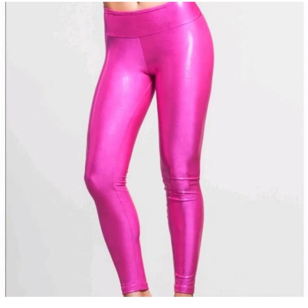 Sukishifu Barbie pink metallic sparkly legging xs
